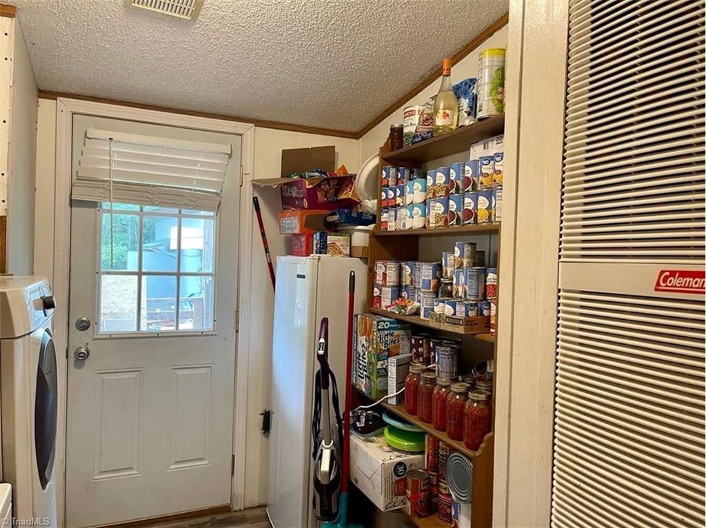 390 Rab Road Purlear, NC 28665 - Photo 13 of 23