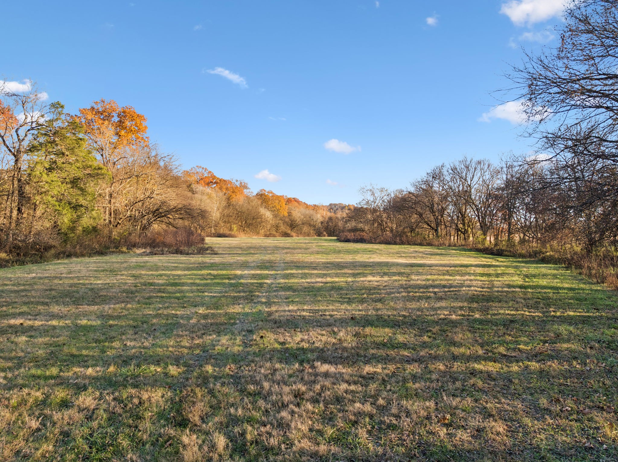 2098 Charity Road Fayetteville, TN 37334 - Photo 18 of 43 a view of an ocean and a mountain
