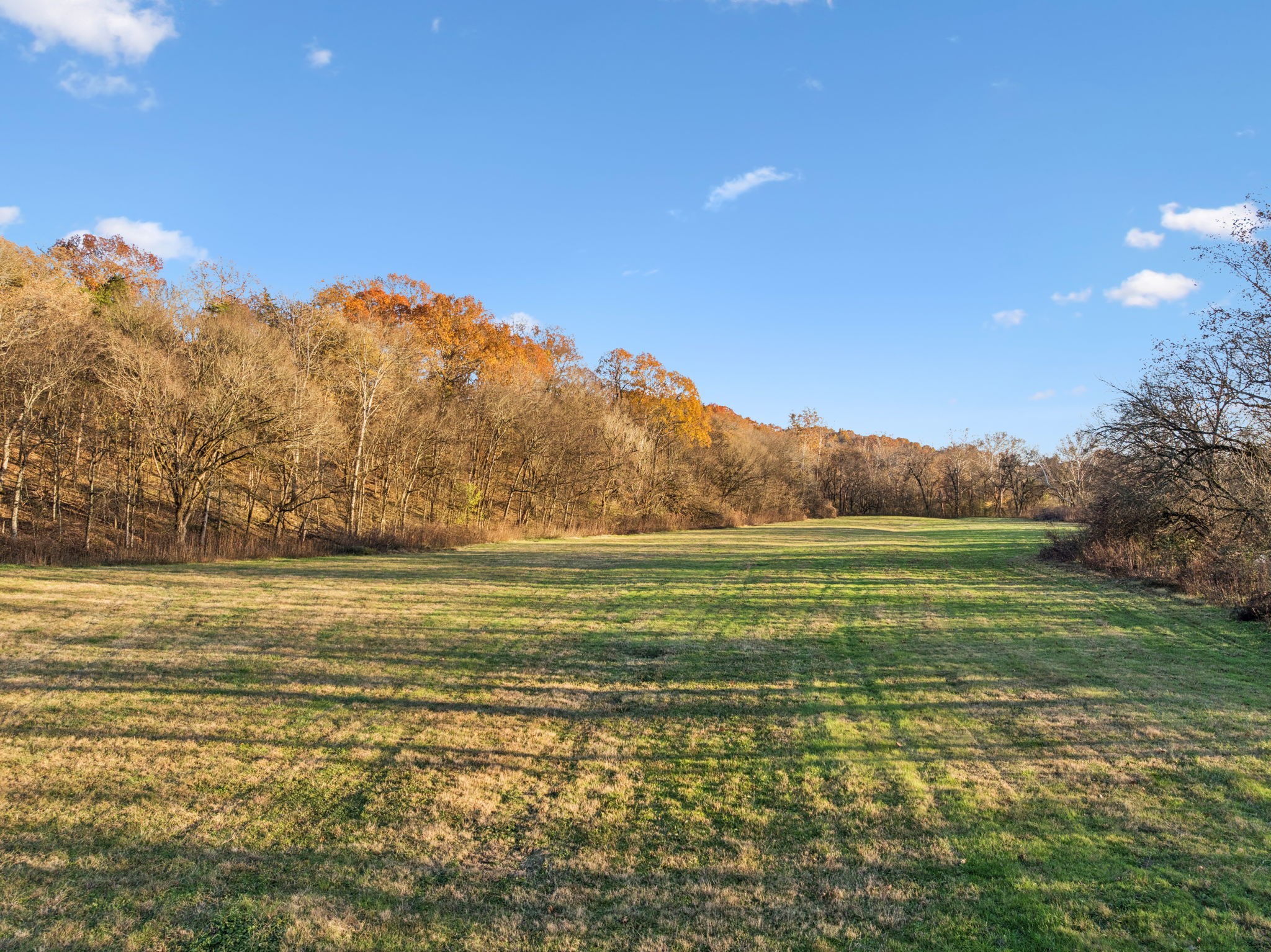 2098 Charity Road Fayetteville, TN 37334 - Photo 19 of 43 a view of an ocean and a mountain