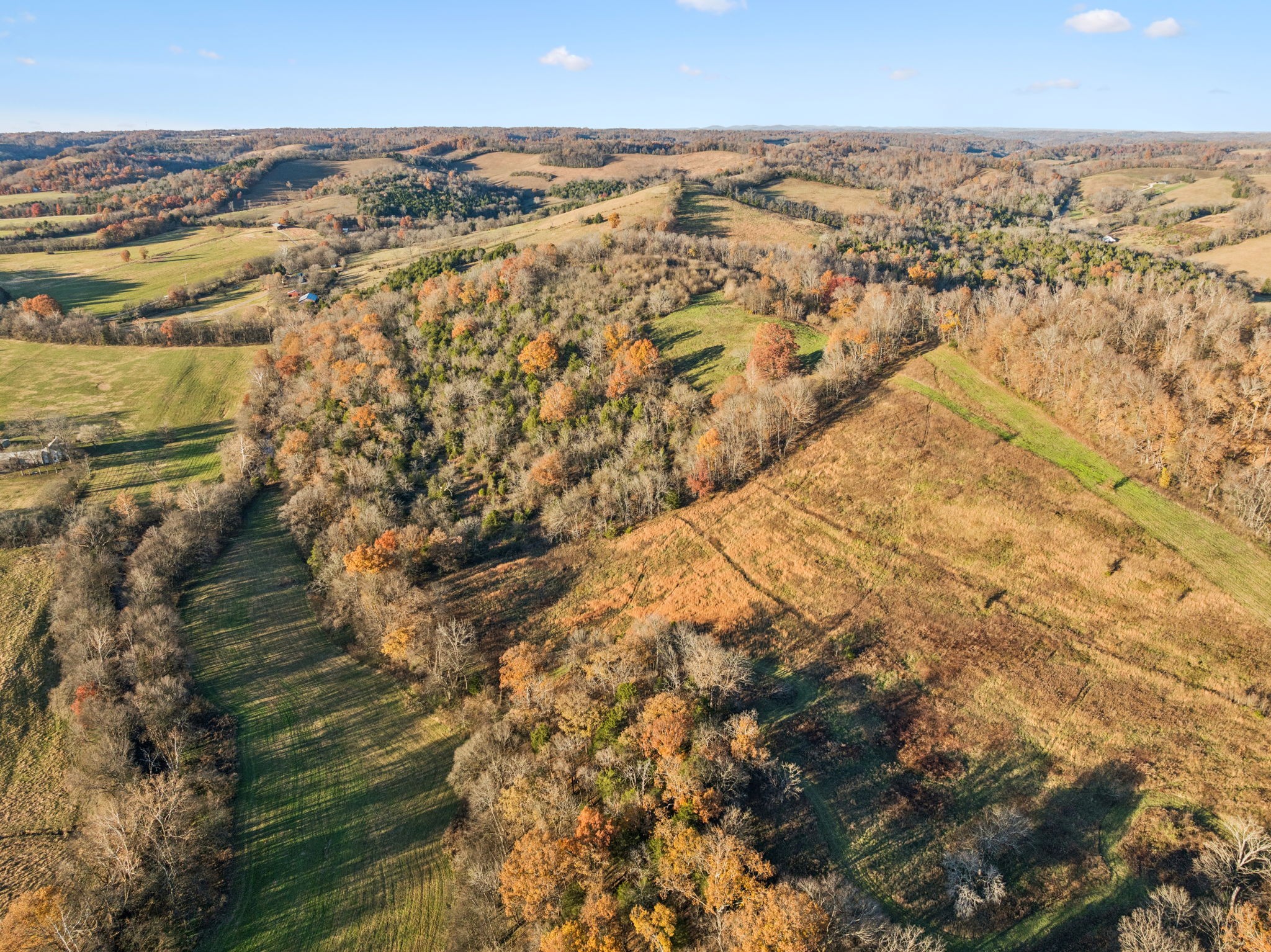 2098 Charity Road Fayetteville, TN 37334 - Photo 39 of 43 view of city and mountain