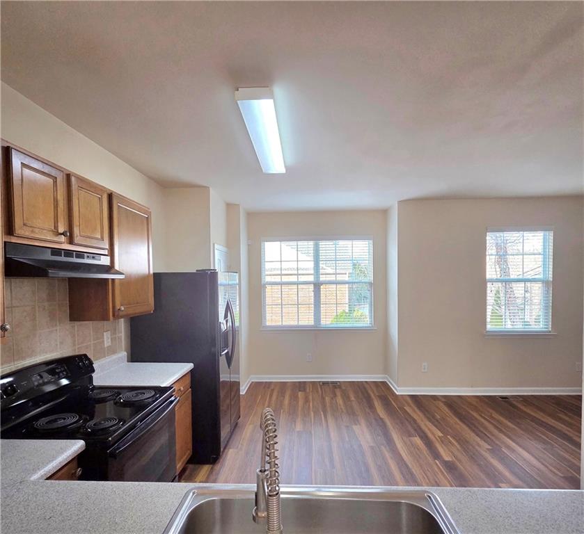 2010 Meadow Peak Road Duluth, GA 30097 - Photo 7 of 16