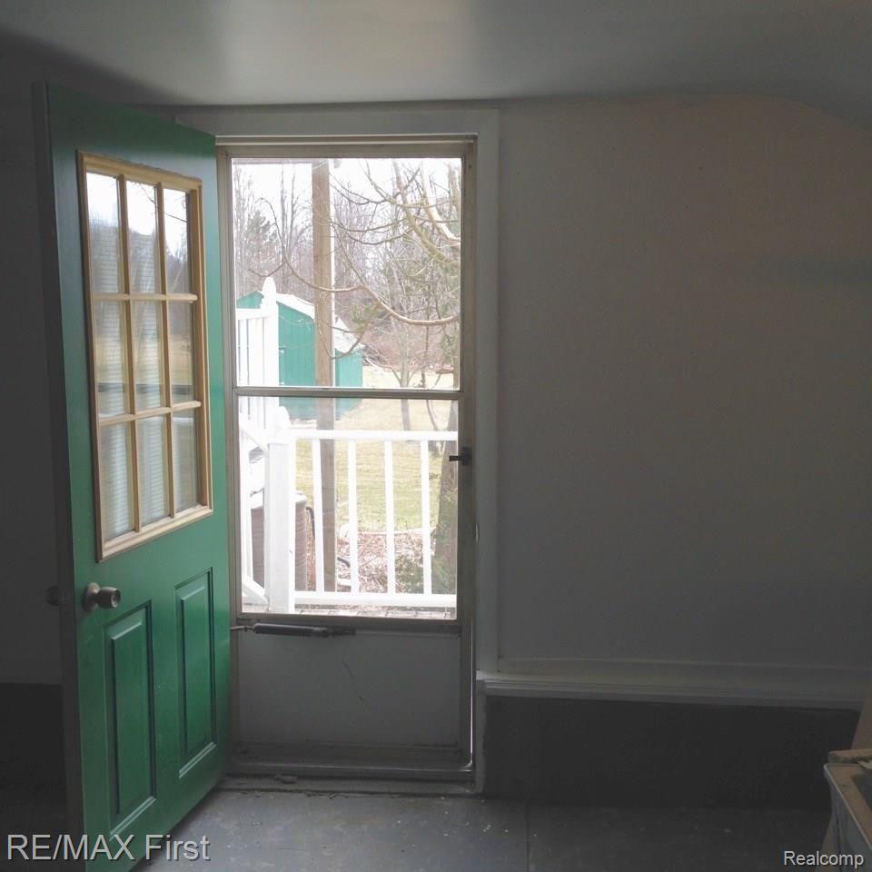 24320 Armada Ridge Road Armada, MI 48005 - Photo 28 of 33 arm28.jpg
