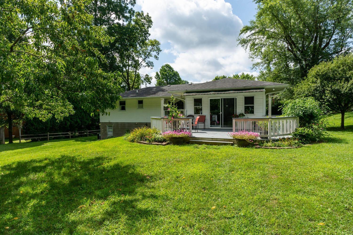 3890 West Tapp Road Bloomington, IN 47403 - Photo 28 of 34 Gallery Image 28