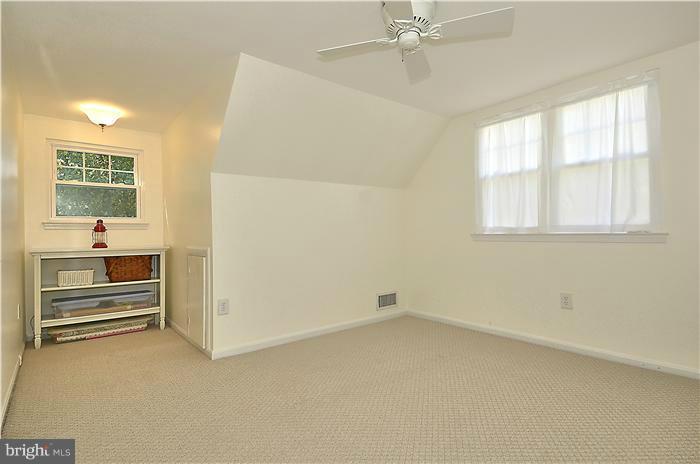 10177 Wavell Road Fairfax, VA 22032 - Photo 22 of 30 Bedroom