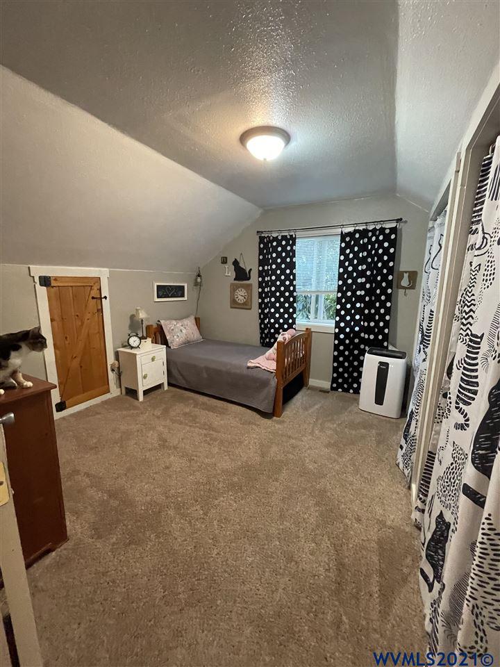 129 Southwest Birch Street Dallas, OR 97338 - Photo 15 of 26 Gallery Image 15