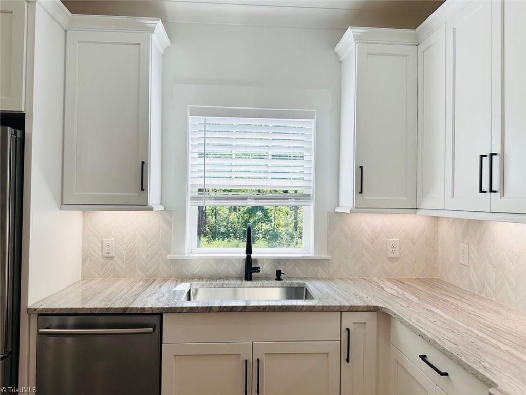 2872 Oak Ridge Road Oak Ridge, NC 27310 - Photo 23 of 49