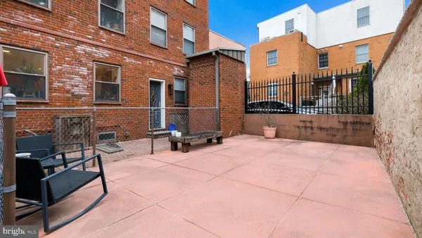 $2,600 | 731 Carpenter Street, Philadelphia, PA 19147