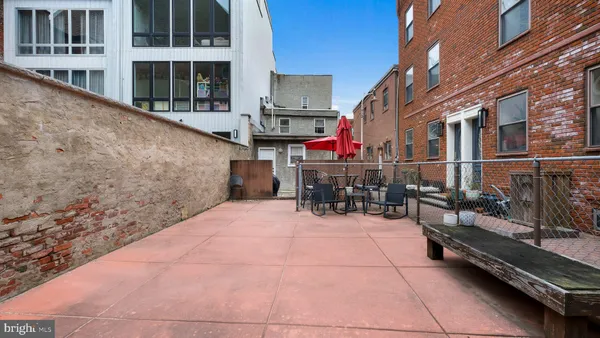 $2,600 | 731 Carpenter Street, Philadelphia, PA 19147