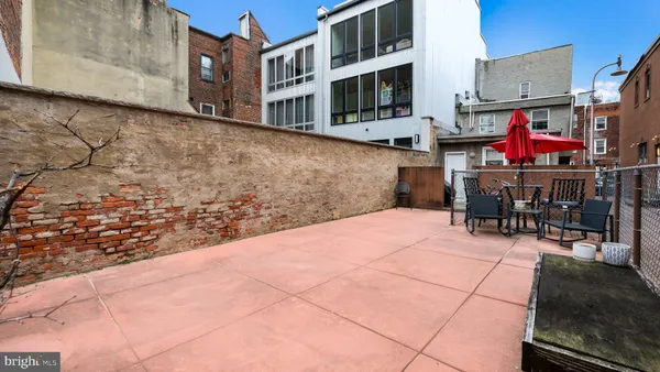 $2,600 | 731 Carpenter Street, Philadelphia, PA 19147