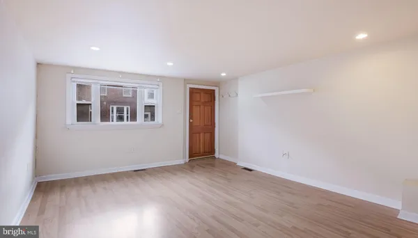 $2,600 | 731 Carpenter Street, Philadelphia, PA 19147