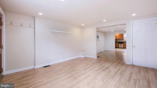 $2,600 | 731 Carpenter Street, Philadelphia, PA 19147