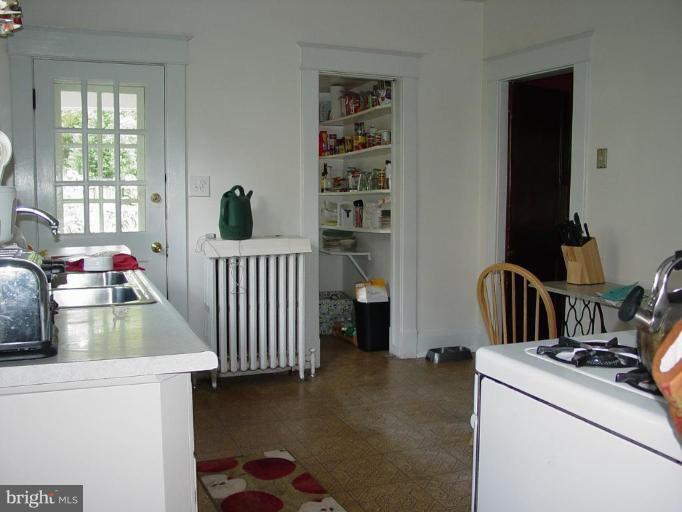 6905 Marlborough Road Baltimore, MD 21212 - Photo 13 of 16 Kitchen #3