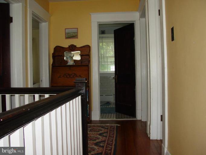 6905 Marlborough Road Baltimore, MD 21212 - Photo 16 of 16 Hallway