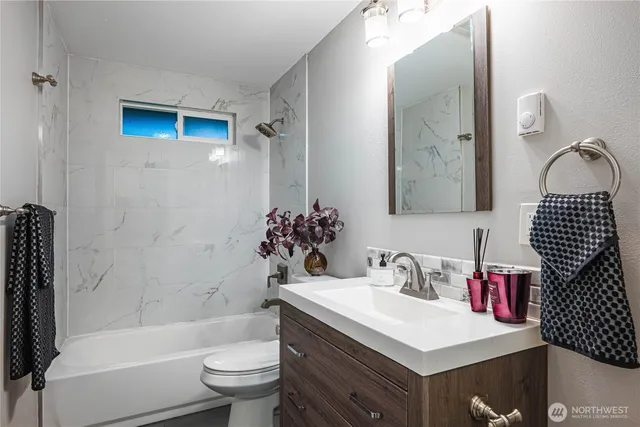 $585,000 | 9228 South Yakima Avenue, Tacoma, WA 98444