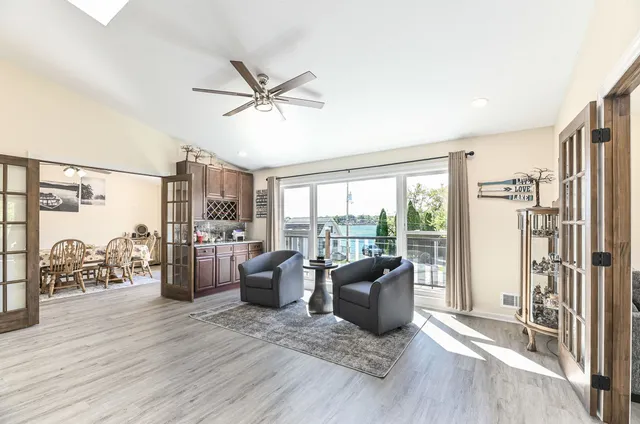 $1,895,000 | 7134 North Tichigan Road, Waterford, WI 53185