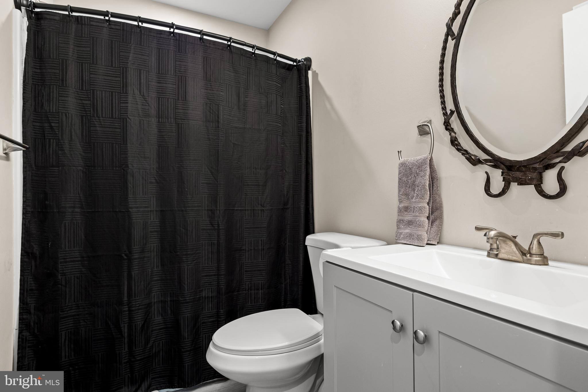 62 Higgins Avenue Clementon, NJ 08021 - Photo 24 of 30 Hallway Bath