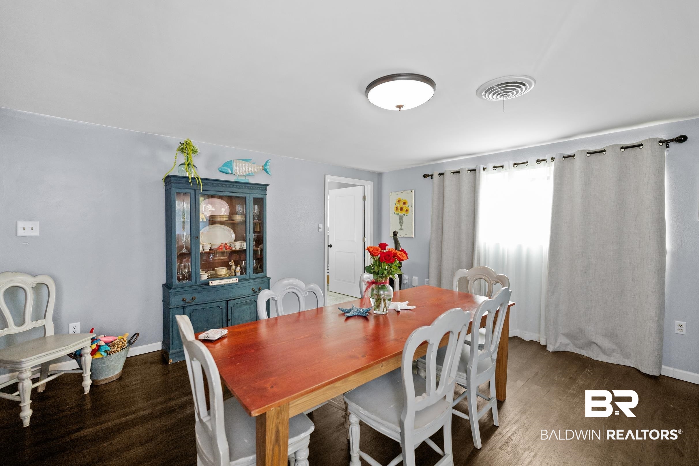 401 West Myrtle Avenue Foley, AL 36535 - Photo 9 of 39 Dining room with dark wood finished floors