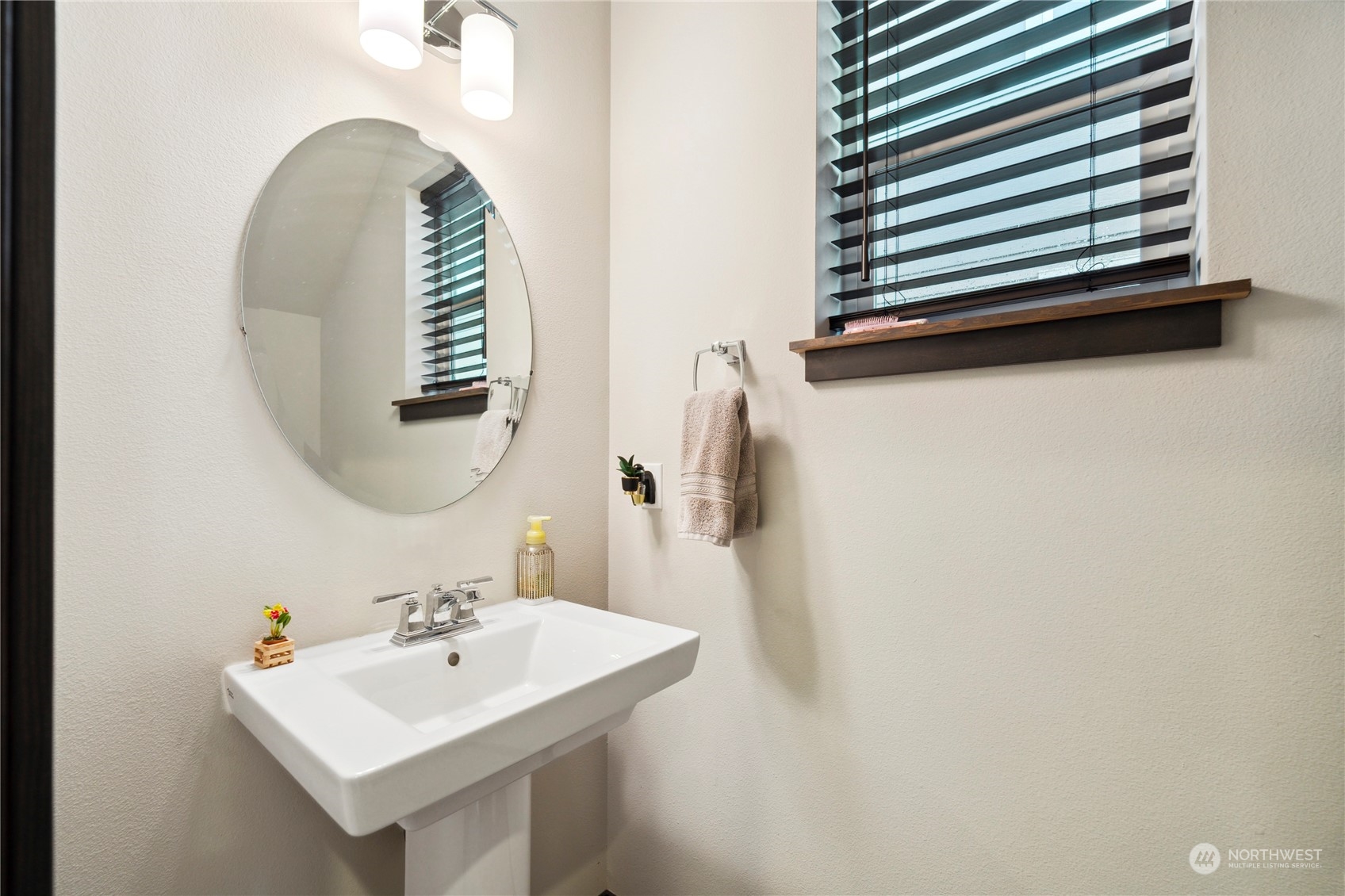 3353 Inverness Street Mount Vernon, WA 98273 - Photo 24 of 32 Gallery Image 24