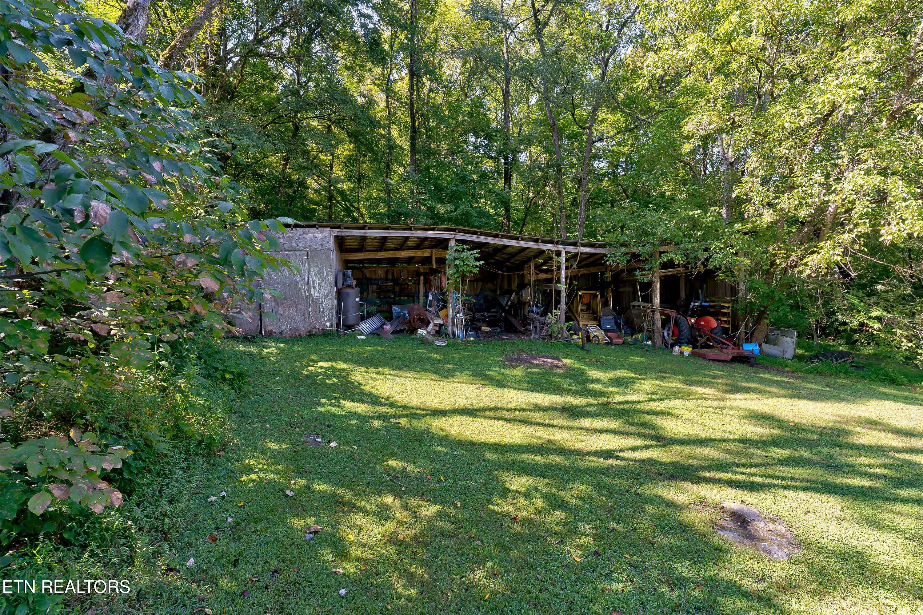 926 Sauls Road Seymour, TN 37865 - Photo 25 of 60 25-926 Sauls Rd-25