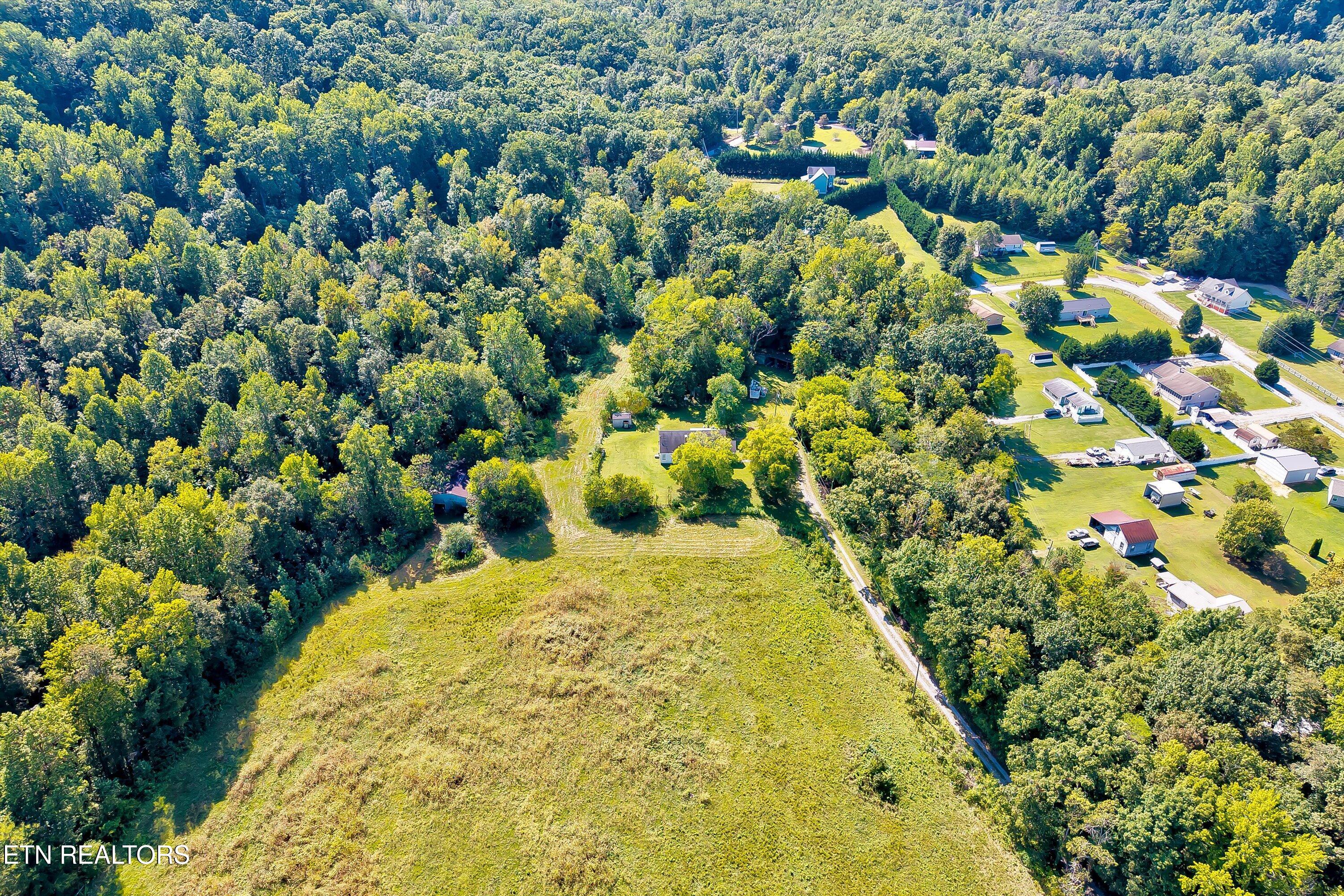 926 Sauls Road Seymour, TN 37865 - Photo 32 of 60 32-926 Sauls Rd-32