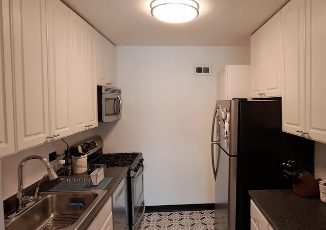 $390,000 | 7000 Boulevard East, Unit 22C, Guttenberg, NJ 07093