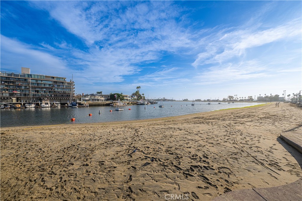 4401 Division Long Beach, CA 90803 - Photo 47 of 50 a view of a lake view