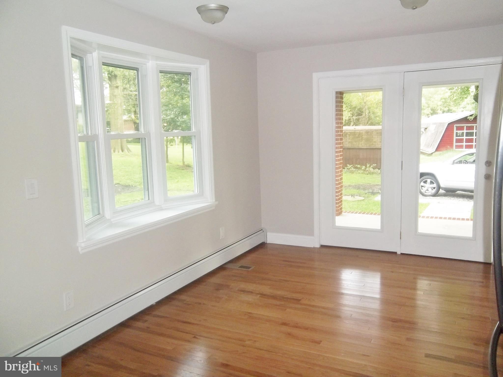 102 Barnes Corner Road Rising Sun, MD 21911 - Photo 13 of 29 Bay Window in Kitchen Eating Area