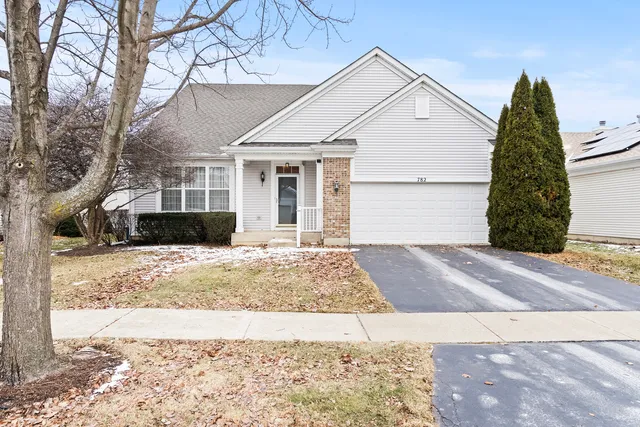$399,900 | 782 Baldwin Lane, Romeoville, IL 60446
