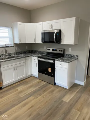 $1,845 | 931 North Beville Avenue, Indianapolis, IN 46201