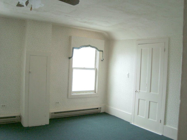 18 Pratt Street Rouses Point, NY 12979 - Photo 6 of 8 Gallery Image 6