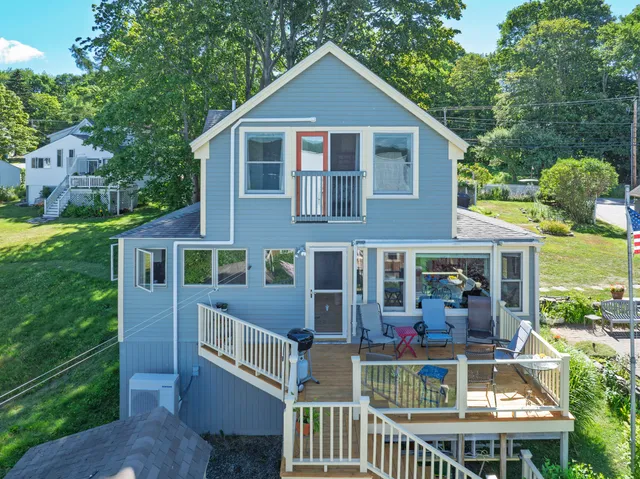 $1,260,000 | 364 Island Avenue, Portland, ME 04108