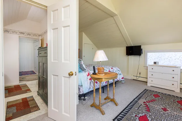 $1,260,000 | 364 Island Avenue, Portland, ME 04108