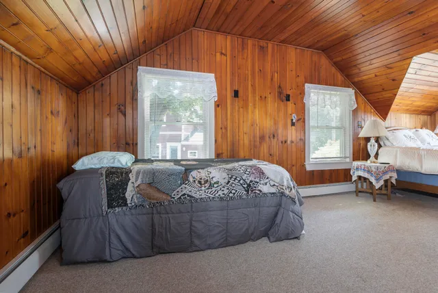 $1,260,000 | 364 Island Avenue, Portland, ME 04108