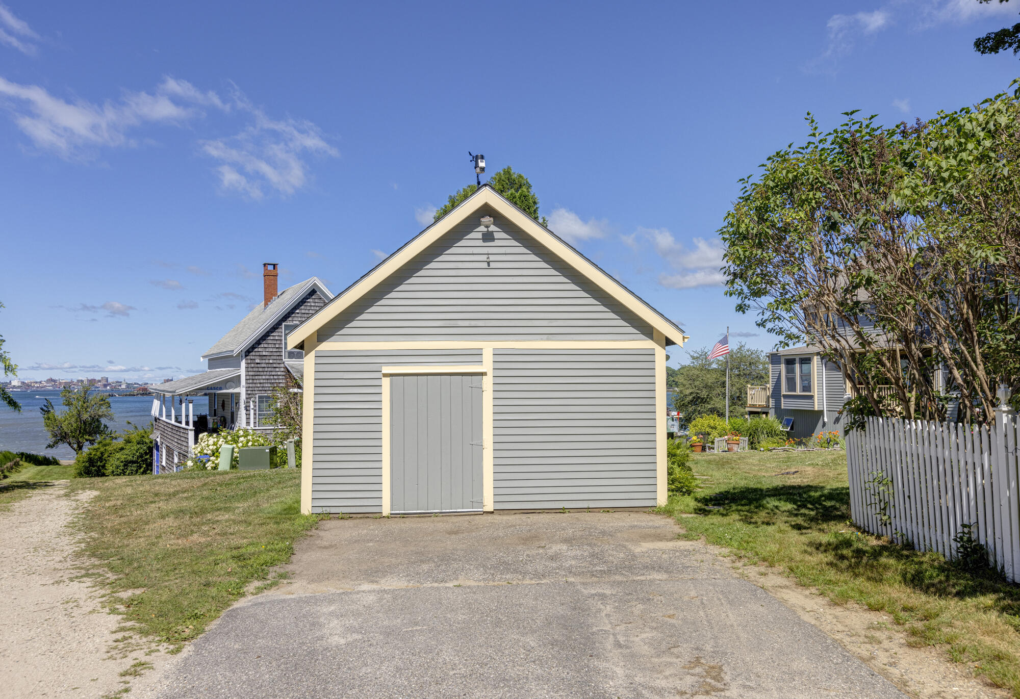 364 Island Avenue Portland, ME 04108 - Photo 39 of 47 Garage