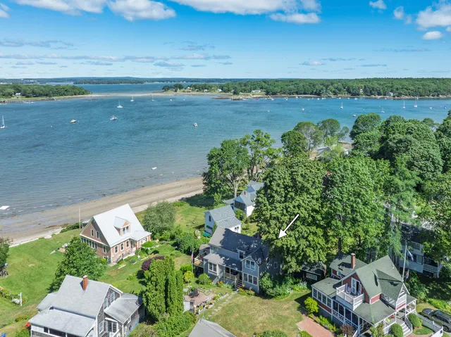 $1,260,000 | 364 Island Avenue, Portland, ME 04108