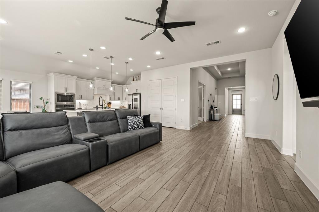 1413 Inlet Trail Midlothian, TX 76065 - Photo 13 of 40