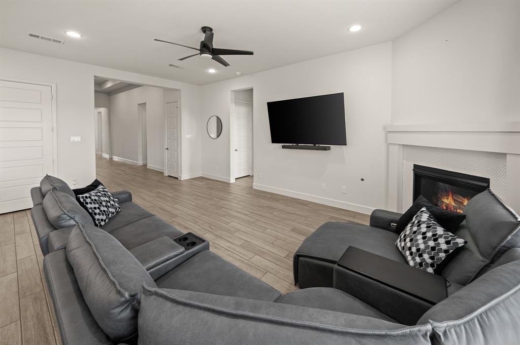 1413 Inlet Trail Midlothian, TX 76065 - Photo 14 of 40