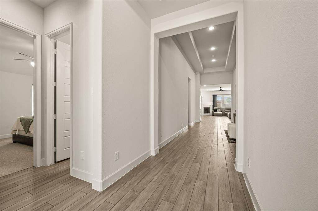 1413 Inlet Trail Midlothian, TX 76065 - Photo 7 of 40