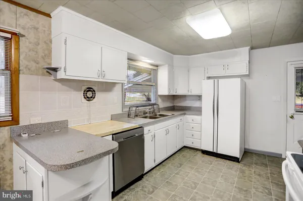 $245,000 | 212 Tattletown Road, Aaronsburg, PA 16820