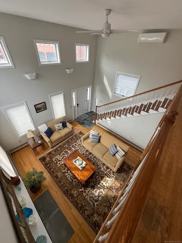 $4,500 | 99 Main Street, Stonington, CT 06378