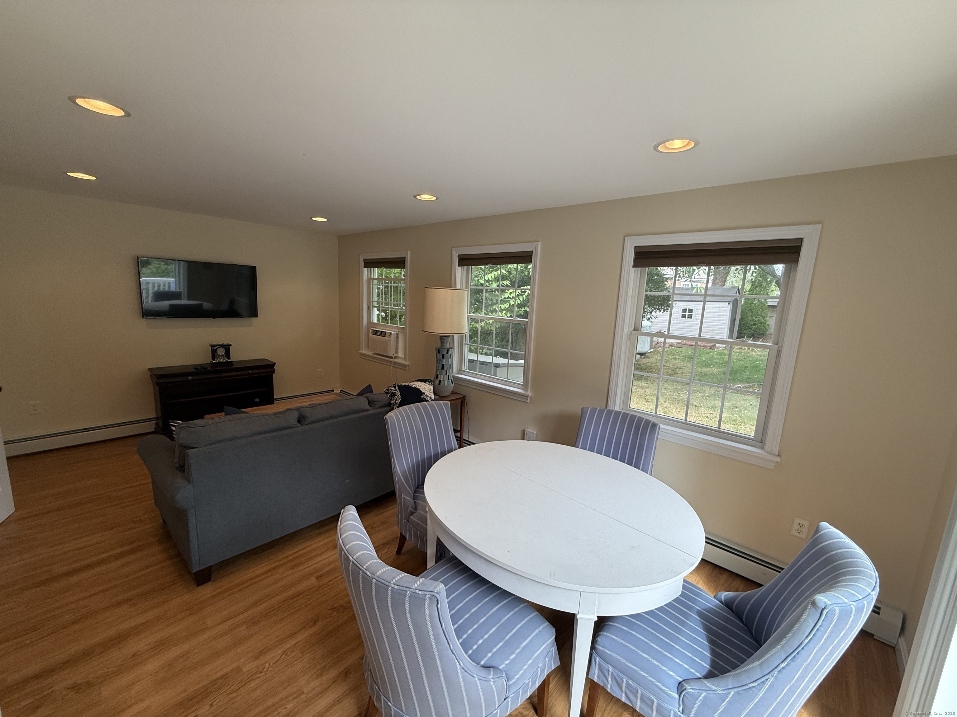 99 Main Street Stonington, CT 06378 - Photo 21 of 39