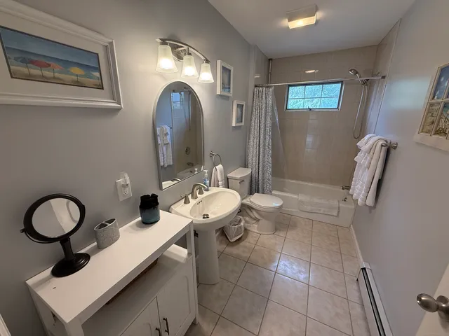 $4,500 | 99 Main Street, Stonington, CT 06378