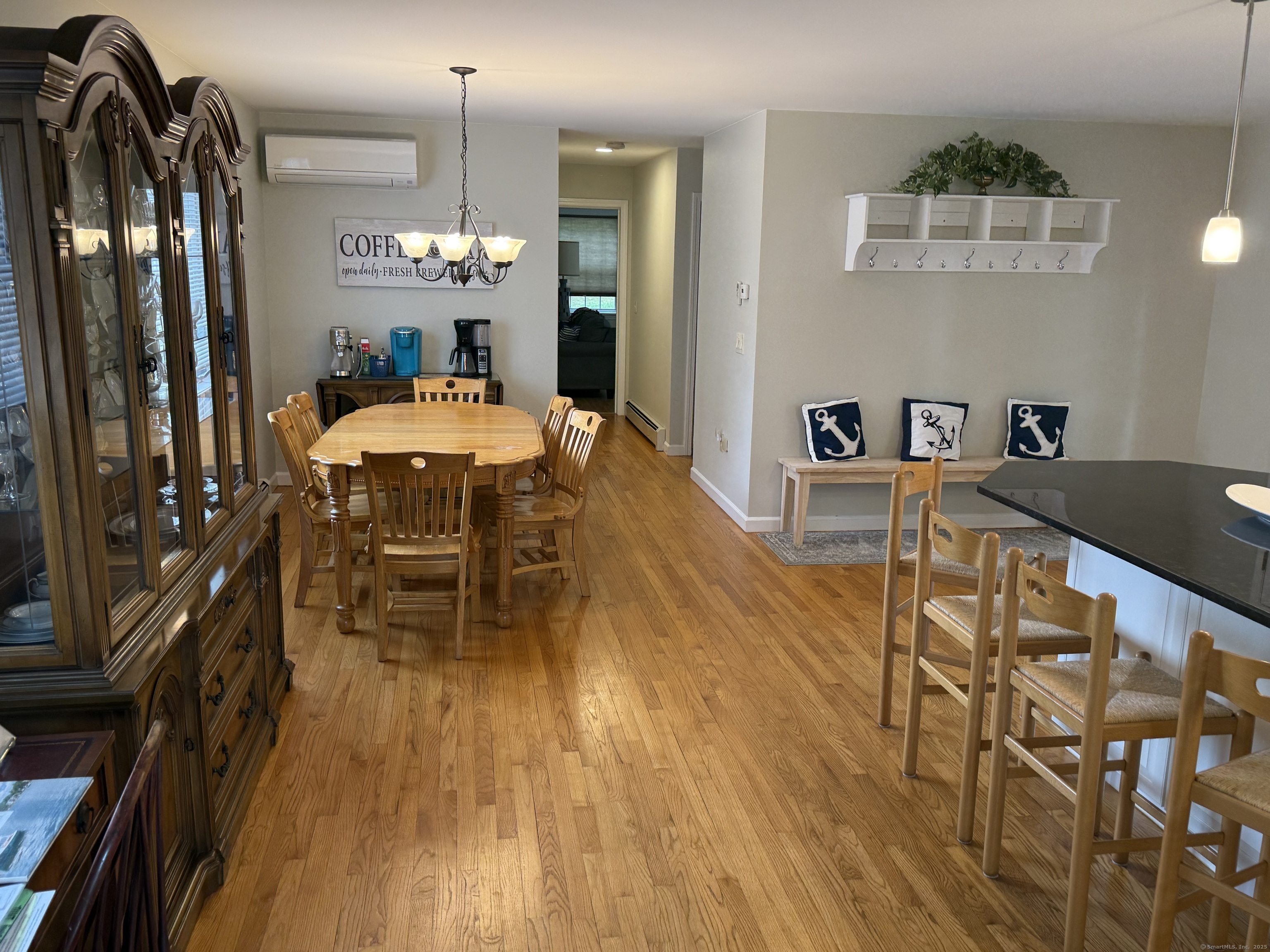 99 Main Street Stonington, CT 06378 - Photo 7 of 39