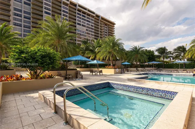 $7,100 | 2 Grove Isle Drive, Unit B703, Miami, FL 33133