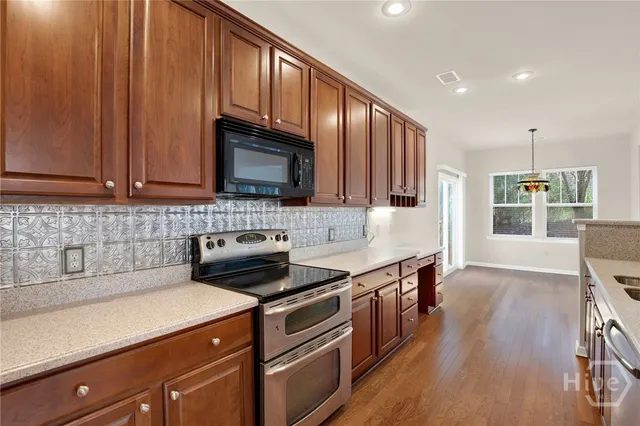 $374,900 | 143 Regency Circle, Pooler, GA 31322