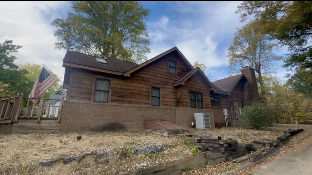 $357,000 | 924 West 3rd Street, Connersville, IN 47331