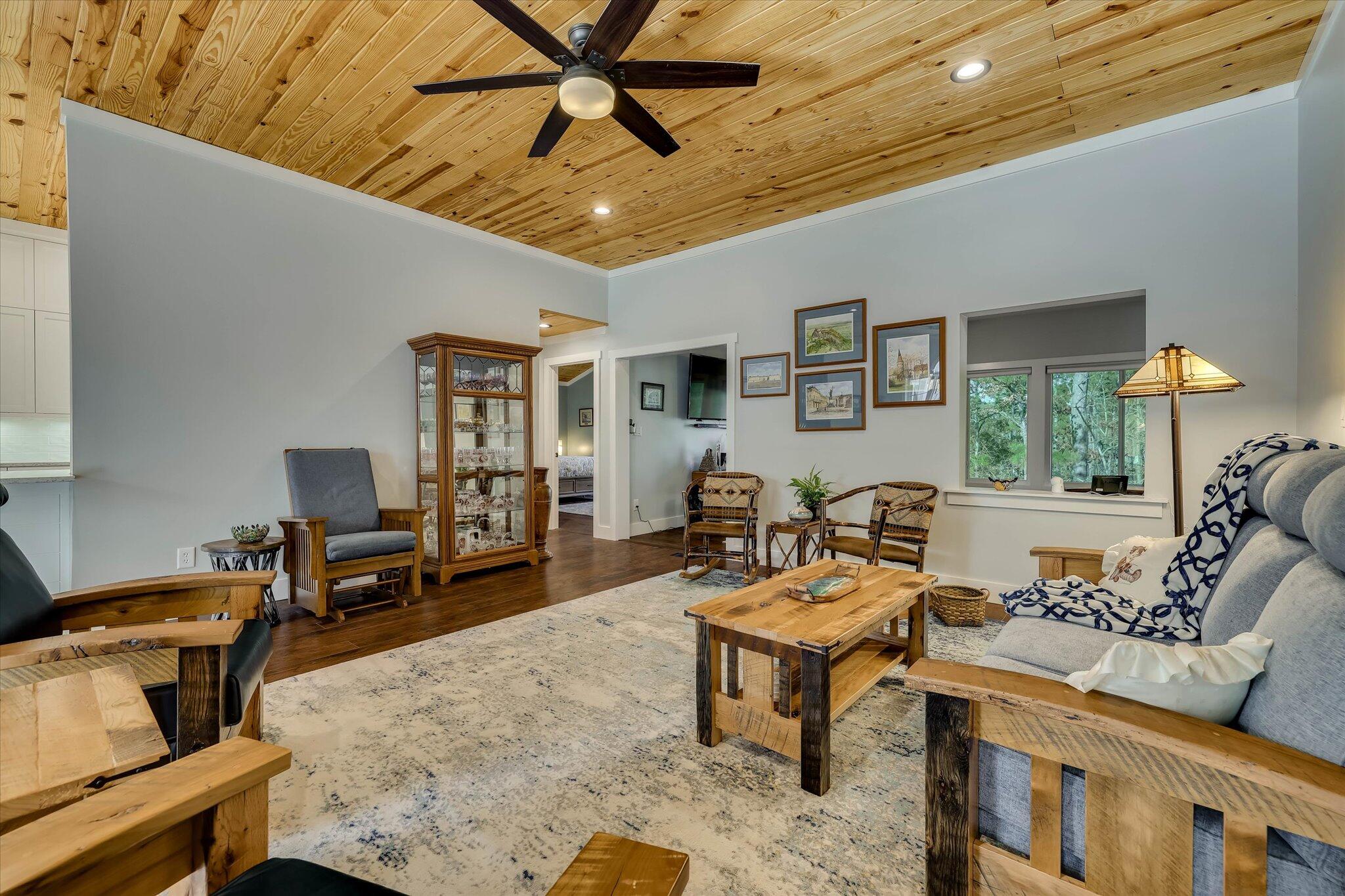 408 Reynard Place McCormick, SC 29835 - Photo 8 of 52 08-108