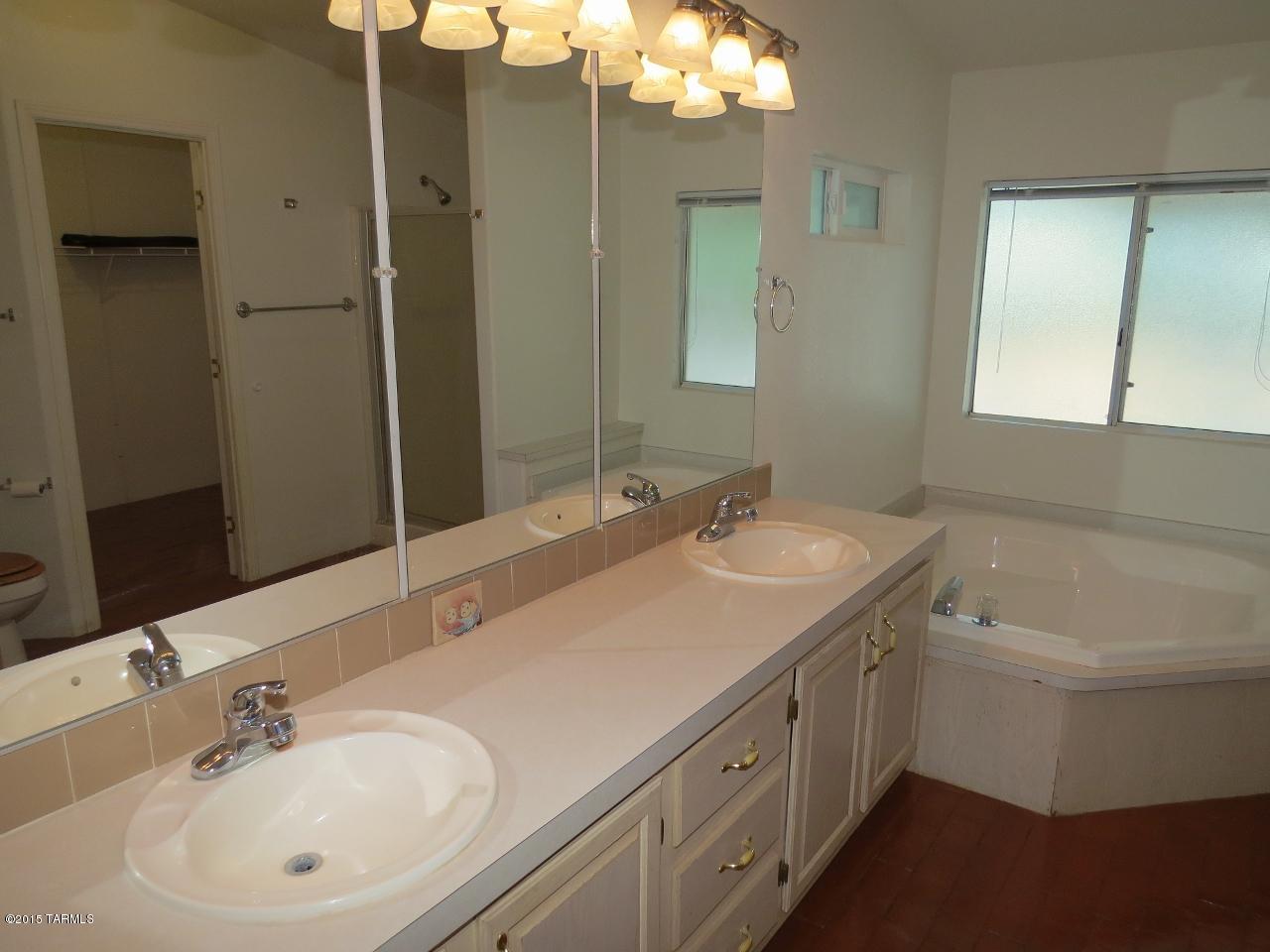 6120 South Sandario Road Tucson, AZ 85735 - Photo 18 of 33 Gallery Image 18