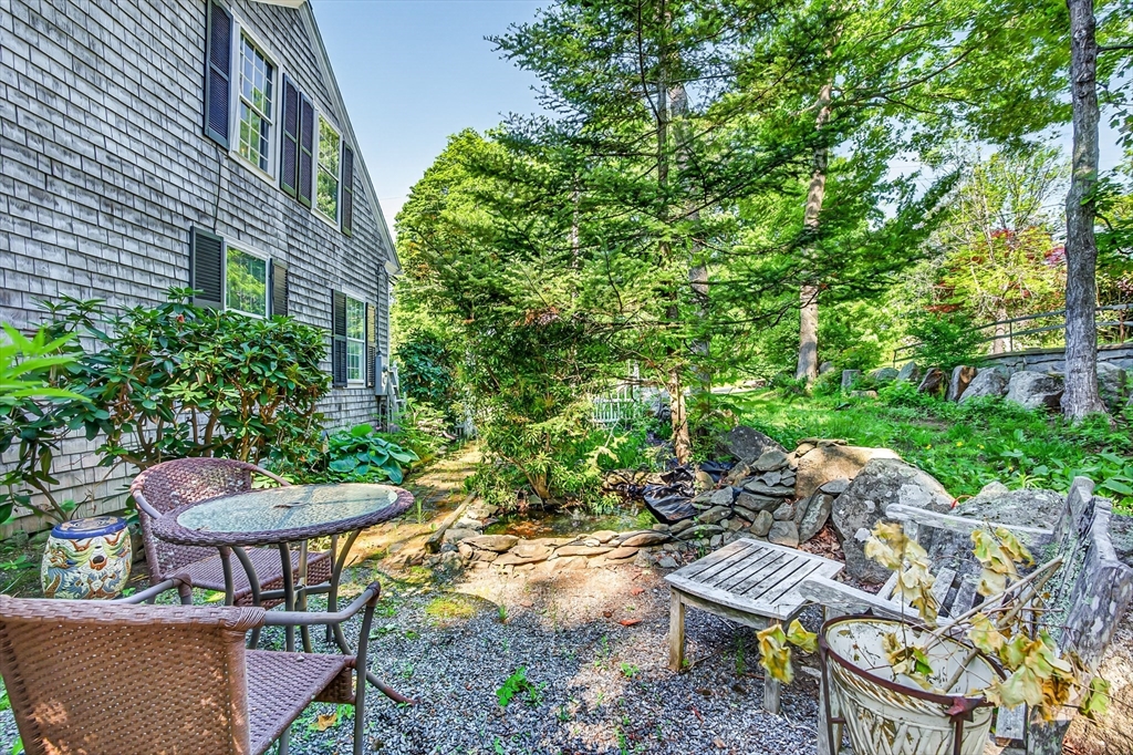 17 South Main Street Petersham, MA 01366 - Photo 26 of 42
