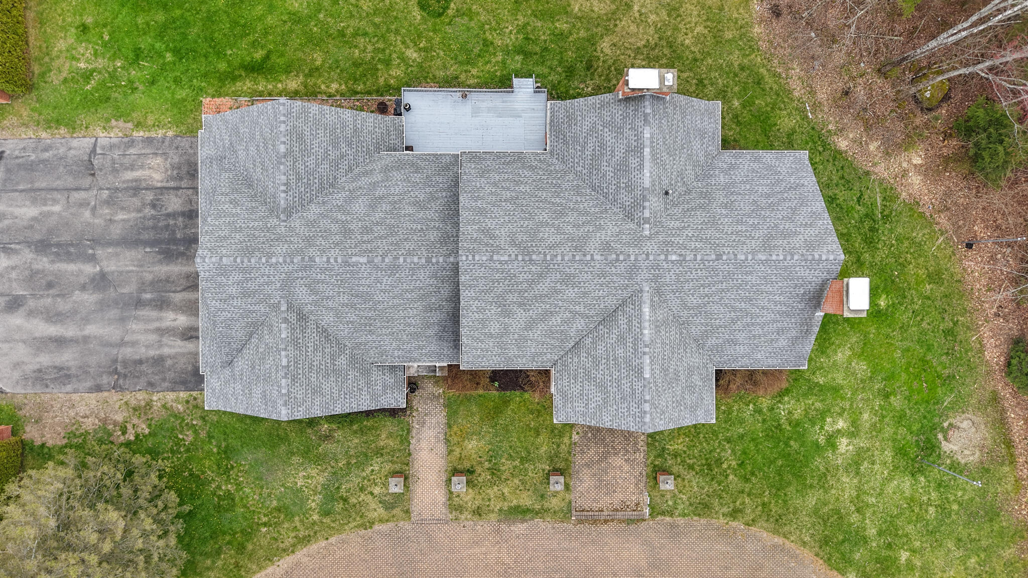 63 Fenton Way Bangor, ME 04401 - Photo 13 of 69 dji_fly_20260504_144828_0398_17779205107